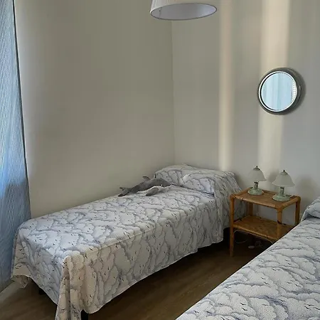 Apartment Trilo In Posizione Riservata E Strategica Sia Per Il Mare Che Per Il Centro Di E Numana *