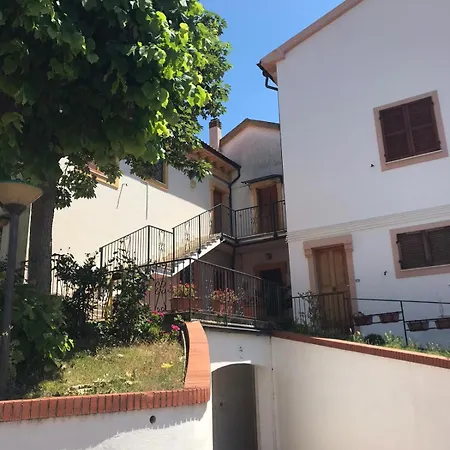 Apartament Trilo In Posizione Riservata E Strategica Sia Per Il Mare Che Per Il Centro Di E Numana